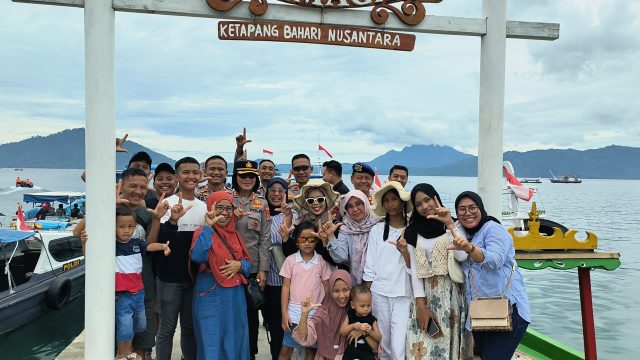 Monitoring Wisata Bahari, Kapolres Pesawaran Tinjau Langsung Aktivitas Pengunjung