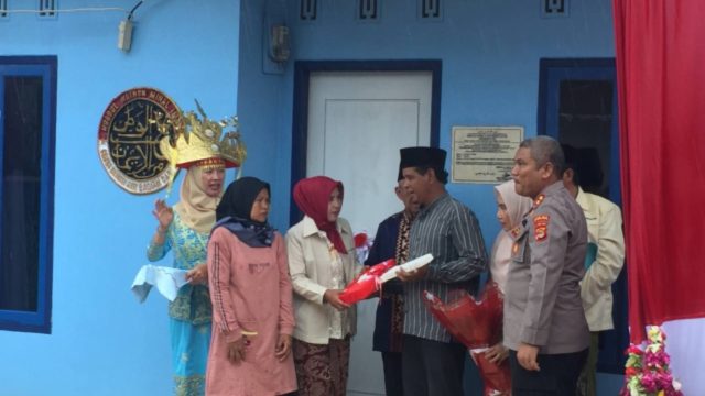 Rumah Syukur Kemerdekaan Hadir di Lampung, Dhibra Shiddiqiyyah Bangun 12 Unit untuk Warga