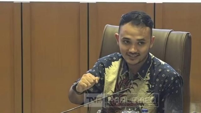 Ketum DPN PERMAHI Azhar Sidiq: Tegaskan Batas Kewenangan MKMK dalam Polemik Keppres Hakim MK