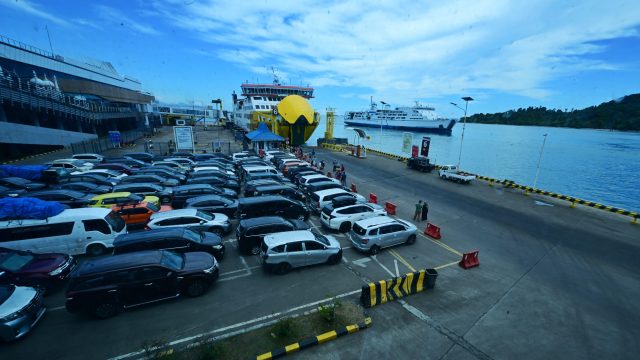 Menhub Dudy Siapkan Strategi Arus Balik Penyeberangan Sumatra-Jawa