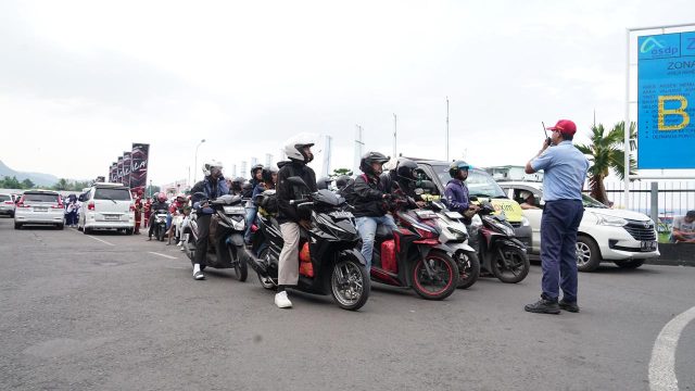 Kemenhub Matangkan Strategi Hadapi Puncak Arus Balik Gelombang Dua di Lintas Ketapang – Gilimanuk