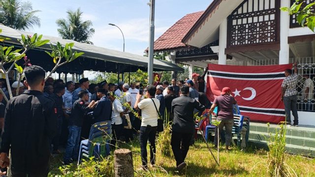 Abang Samalanga Tak Hadir dalam Silaturahmi Akbar Partai Aceh