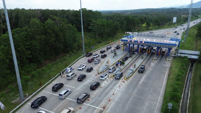 BTB Catat Satu Juta Lebih Pemudik Lintasi Tol Bakter, Meningkat 78 persen Dibanding Hari Biasa