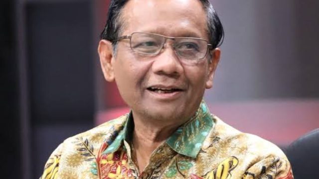 Mahfud MD: Pernyataan Saiful Mujani Tak Memenuhi Unsur Makar dan Penghasutan