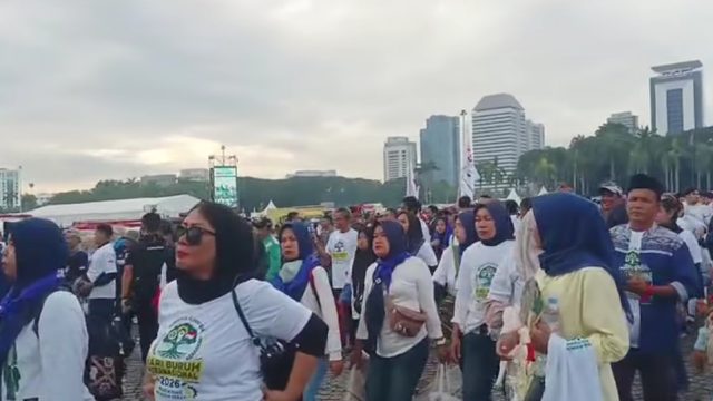 Peringatan May Day di Monas, Ribuan Buruh Padati Patung Kuda