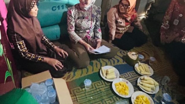 Wakil Gubernur Lampung dan Bupati Lampung Timur Kunjungi Calon Siswi Sekolah Rakyat, Salurkan Bantuan Sosial