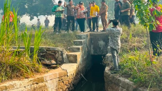 Bupati Lampung Timur Tinjau Bendungan dan Jaringan Irigasi Way Kawat