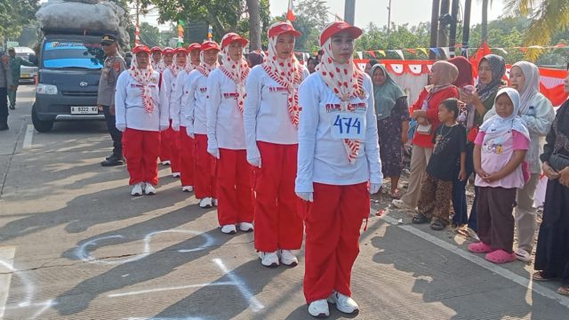 Sambut HUT RI ke-81, CV. Juhed Barokah Labuan Ikut Meriahkan Gerak Jalan Umum