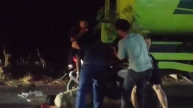 Tabrak Truk Tangki di Jalan Raya Sekampung Lampung Timur Seorang Pelajar Tewas