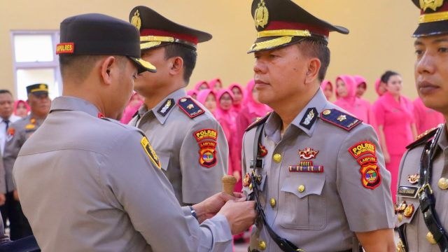 Rotasi jabatan di lingkungan Polres Lampung Tengah kembali berganti